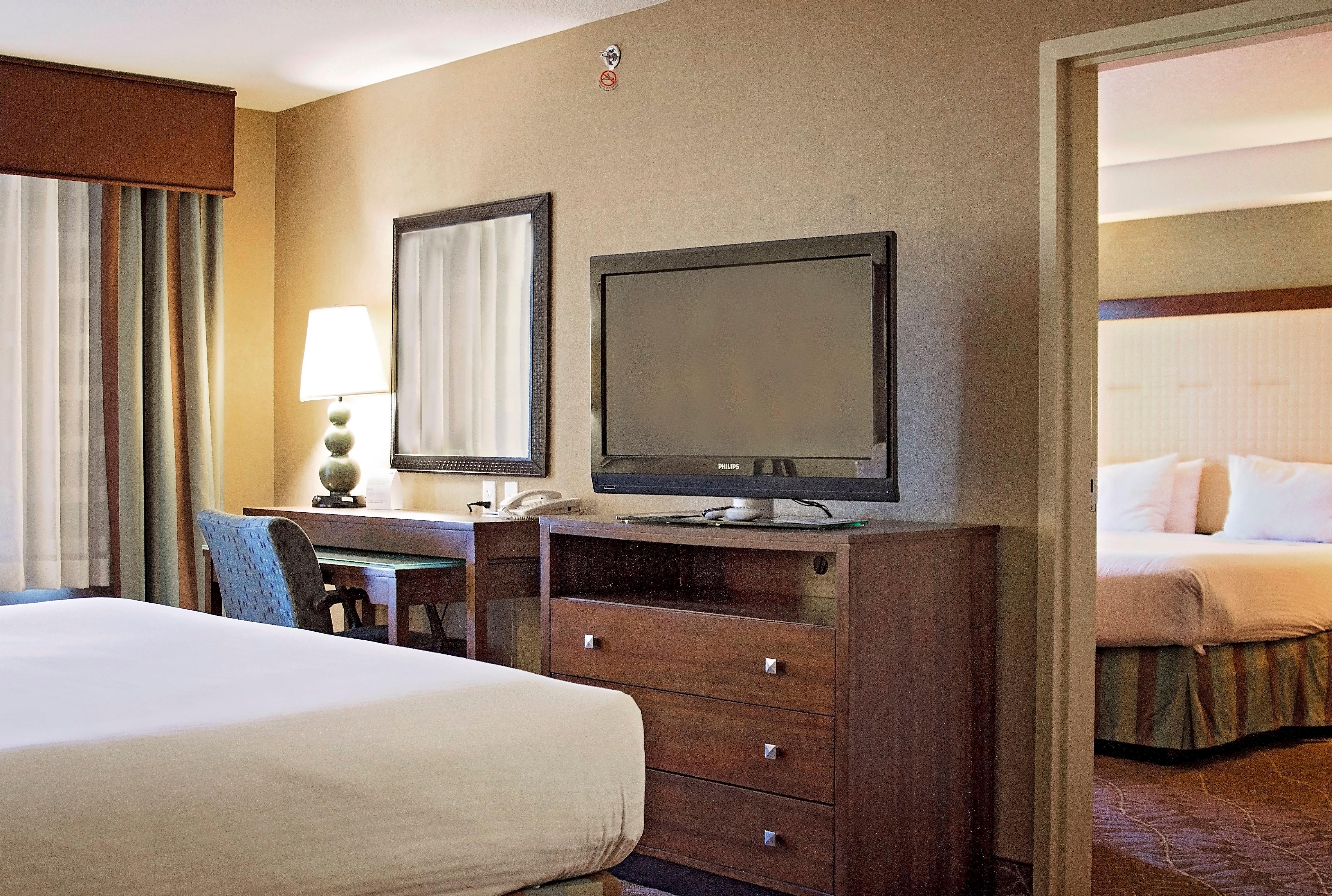 Holiday Inn Express & Suites Logan By Ihg Ngoại thất bức ảnh