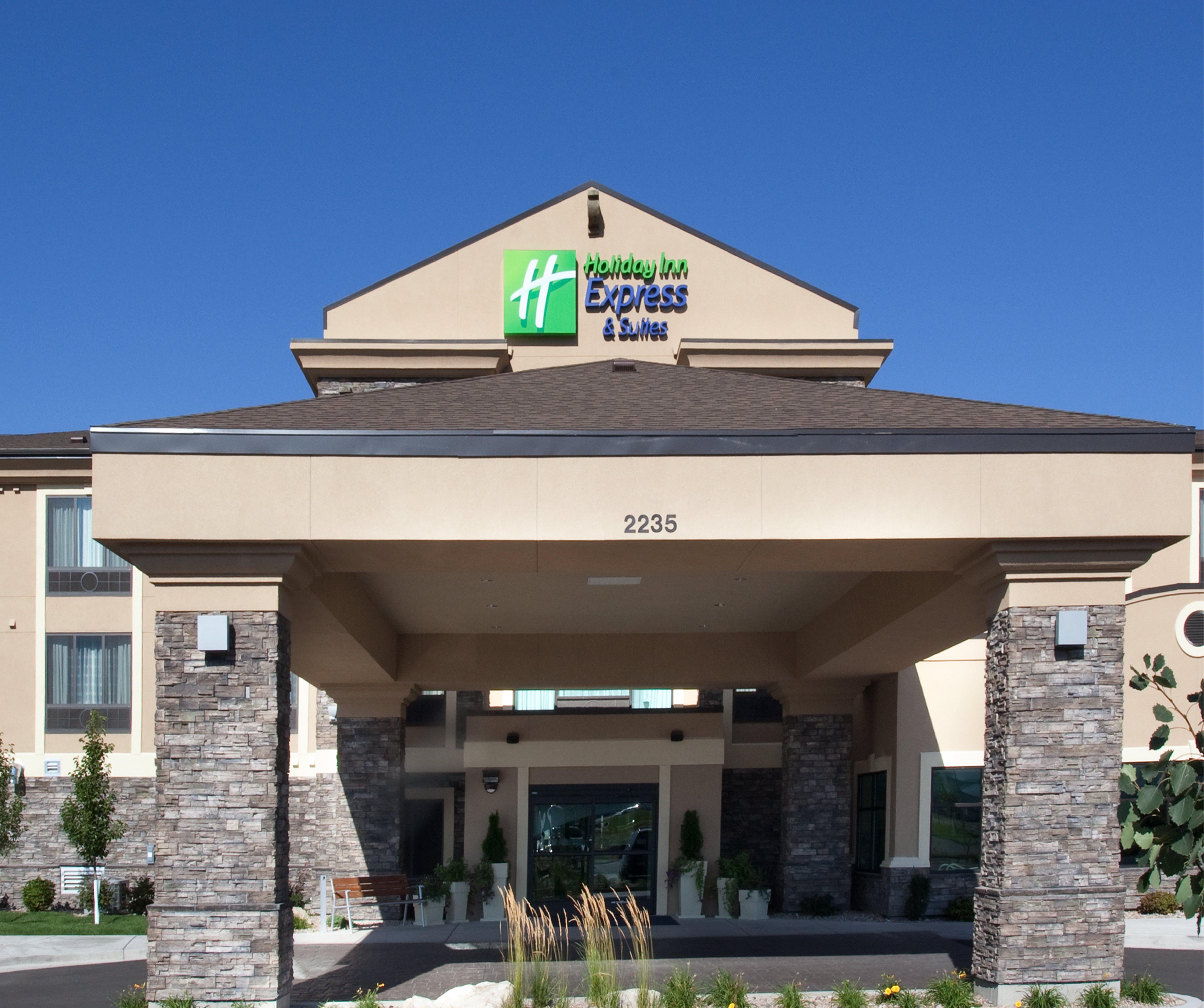 Holiday Inn Express & Suites Logan By Ihg Ngoại thất bức ảnh
