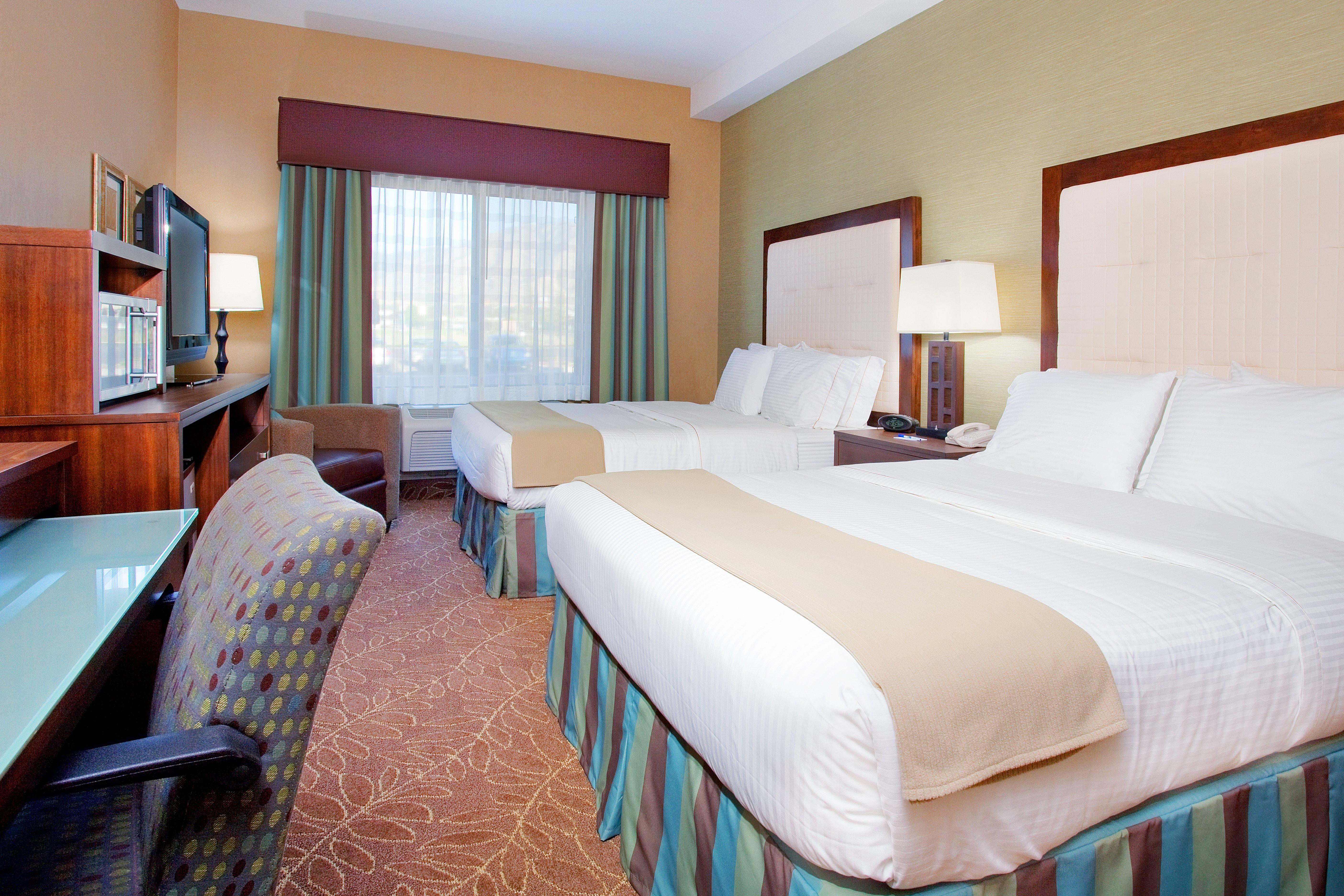 Holiday Inn Express & Suites Logan By Ihg Ngoại thất bức ảnh