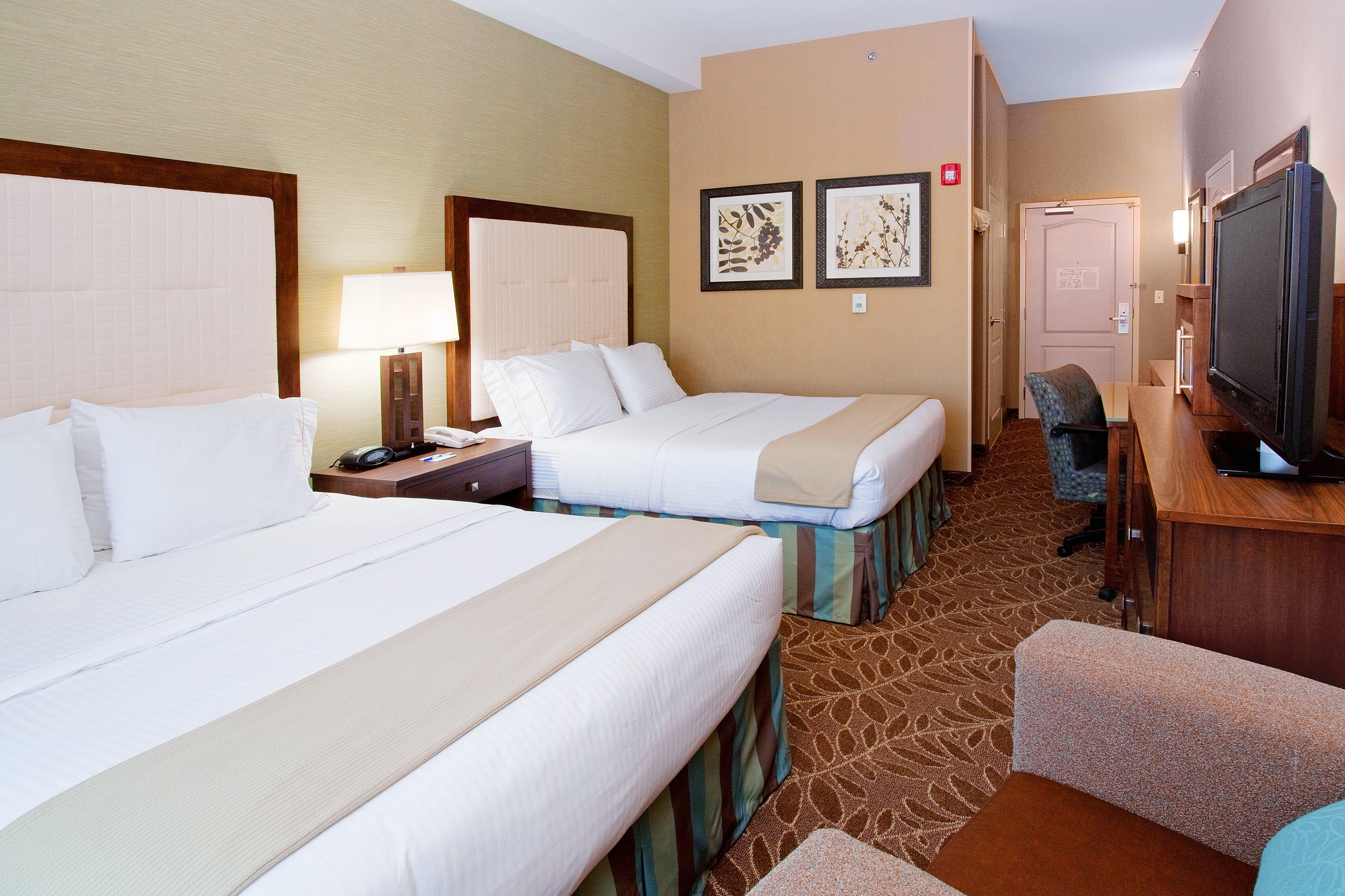 Holiday Inn Express & Suites Logan By Ihg Ngoại thất bức ảnh